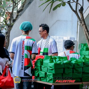 Race photo from WALK FOR PALESTINE