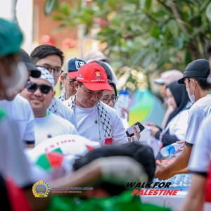 Race photo from WALK FOR PALESTINE