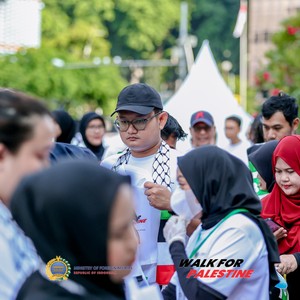 Race photo from WALK FOR PALESTINE