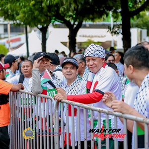 Race photo from WALK FOR PALESTINE