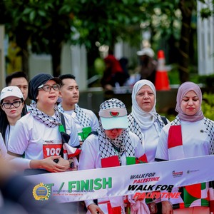 Race photo from WALK FOR PALESTINE