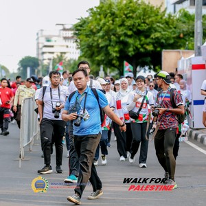 Race photo from WALK FOR PALESTINE