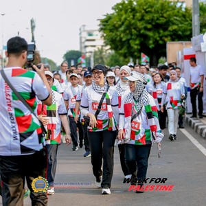 Race photo from WALK FOR PALESTINE