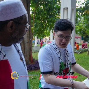 Race photo from WALK FOR PALESTINE