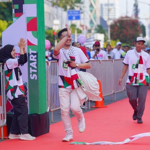 Race photo from WALK FOR PALESTINE