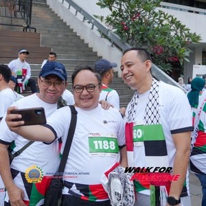 Race photo from WALK FOR PALESTINE