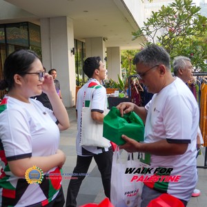 Race photo from WALK FOR PALESTINE