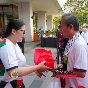 Race photo from WALK FOR PALESTINE