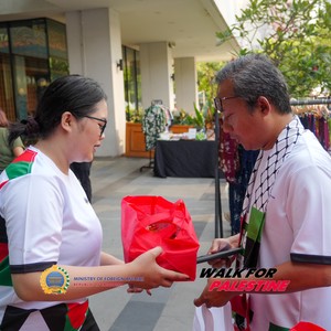 Race photo from WALK FOR PALESTINE