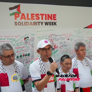 Race photo from WALK FOR PALESTINE