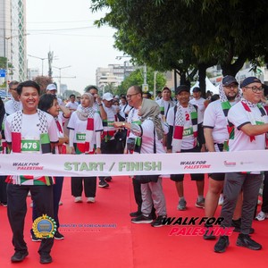 Race photo from WALK FOR PALESTINE