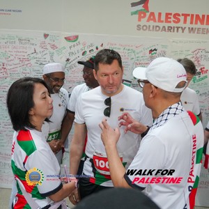 Race photo from WALK FOR PALESTINE