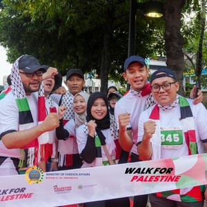 Race photo from WALK FOR PALESTINE