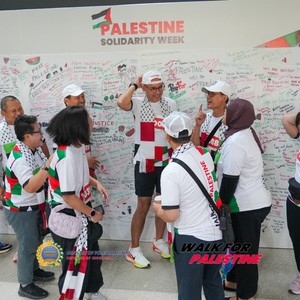 Race photo from WALK FOR PALESTINE