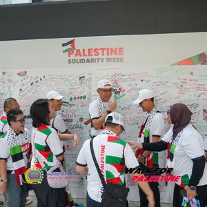 Race photo from WALK FOR PALESTINE