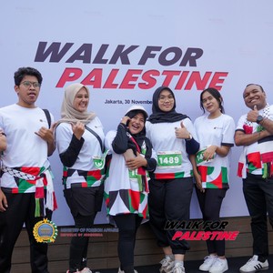 Race photo from WALK FOR PALESTINE