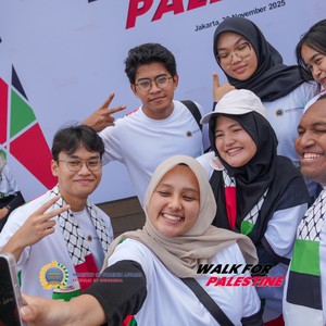 Race photo from WALK FOR PALESTINE