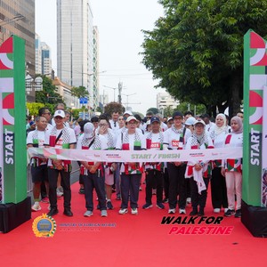Race photo from WALK FOR PALESTINE