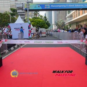 Race photo from WALK FOR PALESTINE