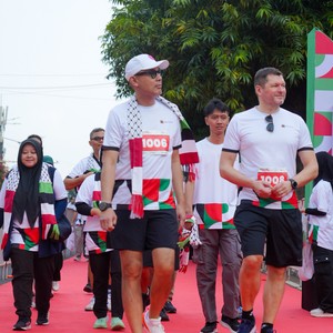 Race photo from WALK FOR PALESTINE