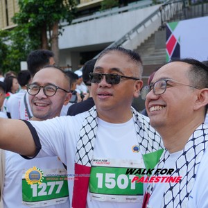 Race photo from WALK FOR PALESTINE