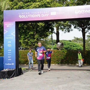 Race photo from LINTAS TEKNOLOGI SOLUTIONS DAY