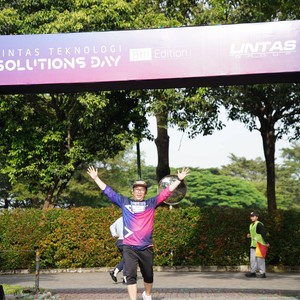 Race photo from LINTAS TEKNOLOGI SOLUTIONS DAY