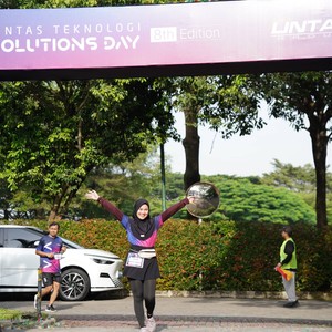 Race photo from LINTAS TEKNOLOGI SOLUTIONS DAY