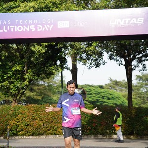 Race photo from LINTAS TEKNOLOGI SOLUTIONS DAY