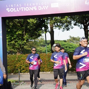 Race photo from LINTAS TEKNOLOGI SOLUTIONS DAY