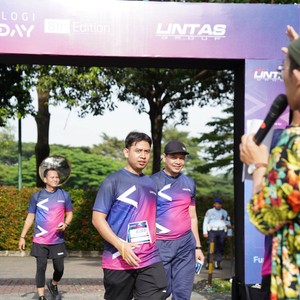 Race photo from LINTAS TEKNOLOGI SOLUTIONS DAY