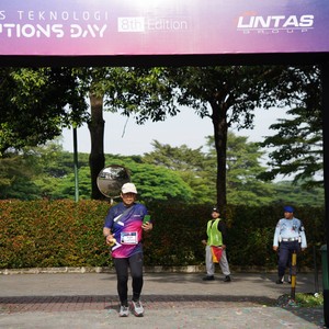 Race photo from LINTAS TEKNOLOGI SOLUTIONS DAY