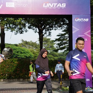 Race photo from LINTAS TEKNOLOGI SOLUTIONS DAY