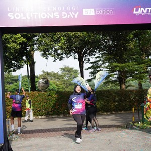 Race photo from LINTAS TEKNOLOGI SOLUTIONS DAY