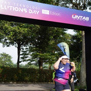 Race photo from LINTAS TEKNOLOGI SOLUTIONS DAY