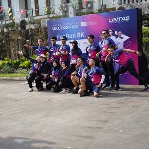 Race photo from LINTAS TEKNOLOGI SOLUTIONS DAY