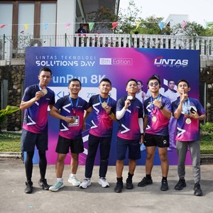 Race photo from LINTAS TEKNOLOGI SOLUTIONS DAY