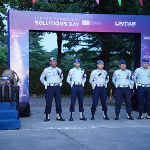 Race photo from LINTAS TEKNOLOGI SOLUTIONS DAY