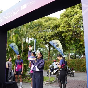 Race photo from LINTAS TEKNOLOGI SOLUTIONS DAY
