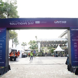 Race photo from LINTAS TEKNOLOGI SOLUTIONS DAY