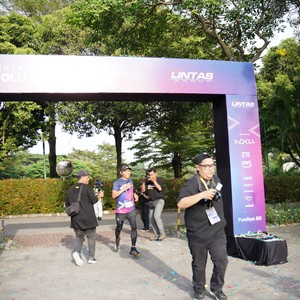 Race photo from LINTAS TEKNOLOGI SOLUTIONS DAY