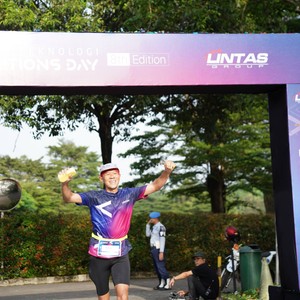Race photo from LINTAS TEKNOLOGI SOLUTIONS DAY