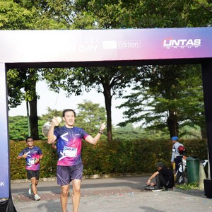 Race photo from LINTAS TEKNOLOGI SOLUTIONS DAY