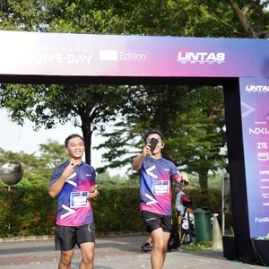 Race photo from LINTAS TEKNOLOGI SOLUTIONS DAY