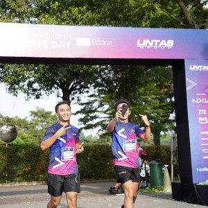Race photo from LINTAS TEKNOLOGI SOLUTIONS DAY