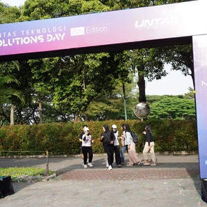 Race photo from LINTAS TEKNOLOGI SOLUTIONS DAY