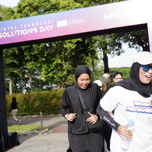 Race photo from LINTAS TEKNOLOGI SOLUTIONS DAY
