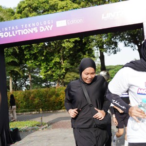 Race photo from LINTAS TEKNOLOGI SOLUTIONS DAY