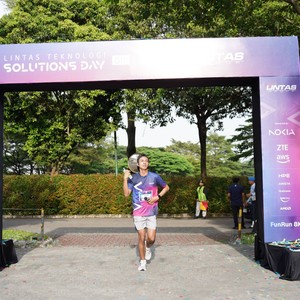 Race photo from LINTAS TEKNOLOGI SOLUTIONS DAY