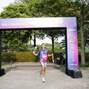 Race photo from LINTAS TEKNOLOGI SOLUTIONS DAY